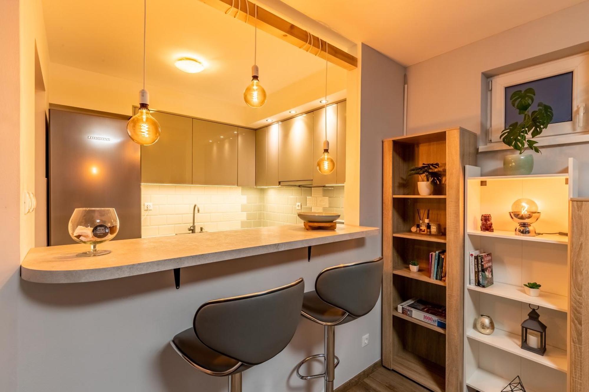 Center Budget Apartment Inside Free Parking Self Check-In Free Streaming Ac Balcony Budapeşte Dış mekan fotoğraf