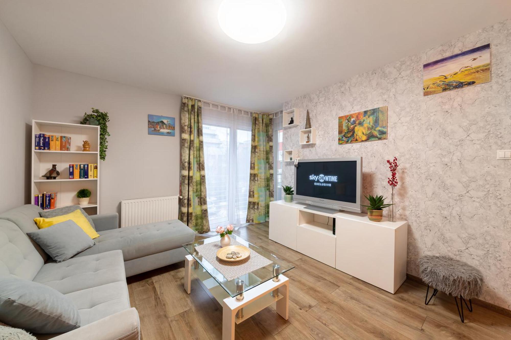 Center Budget Apartment Inside Free Parking Self Check-In Free Streaming Ac Balcony Budapeşte Dış mekan fotoğraf